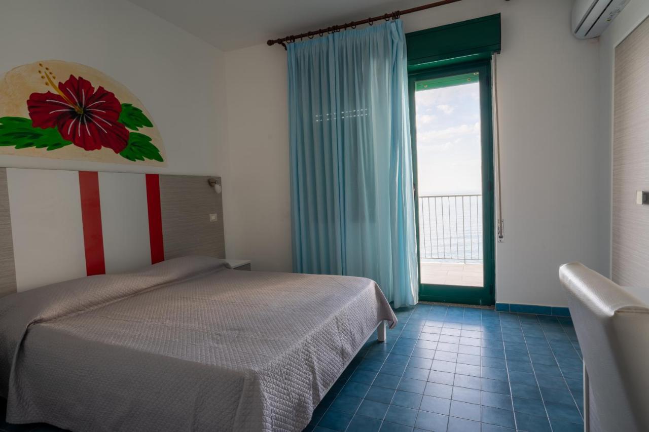 Hotel Capo Skino Park 3*